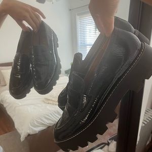 BLACK LOAFERS